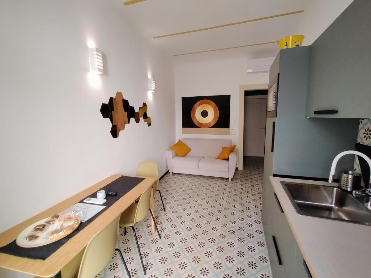 Sonnino Suite Jacuzzi Apartment Bari Eksteriør billede